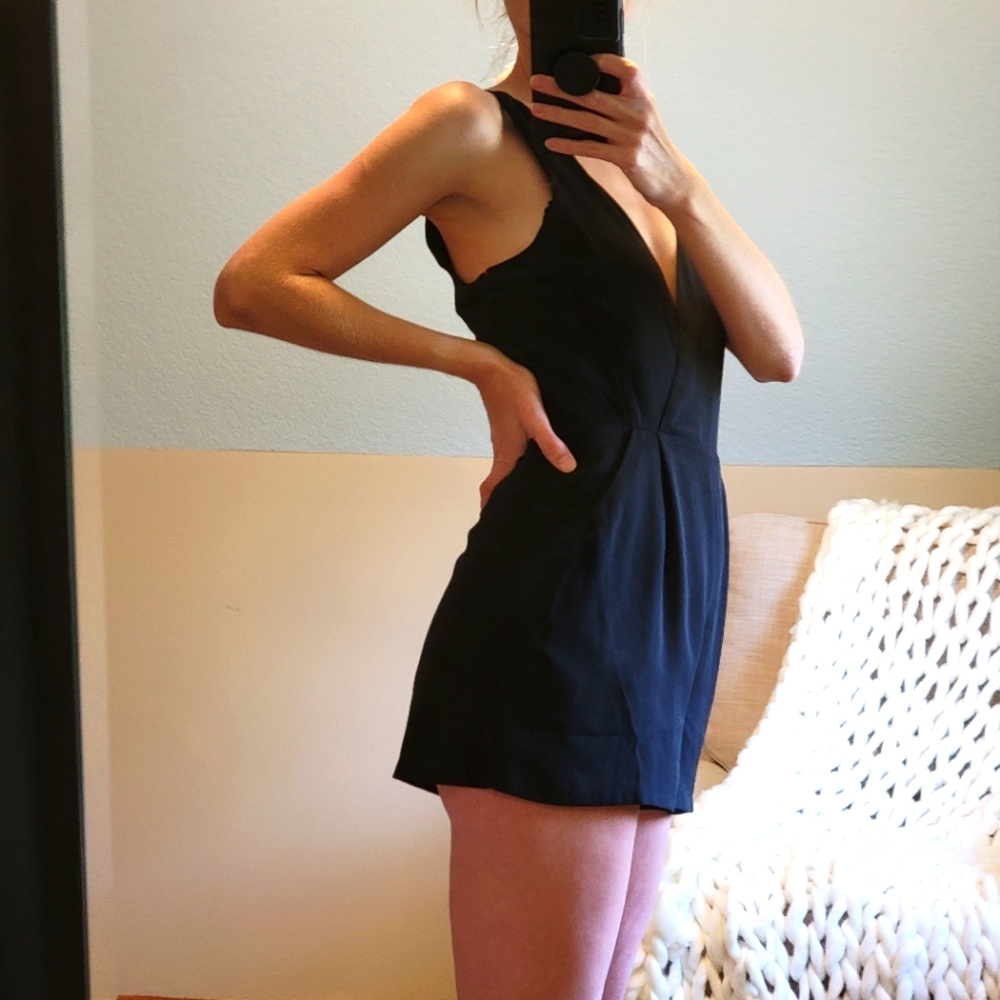 Black Express Romper- Size 4